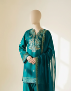 AIMA – Ivory Grace Embroidered Masterpiece