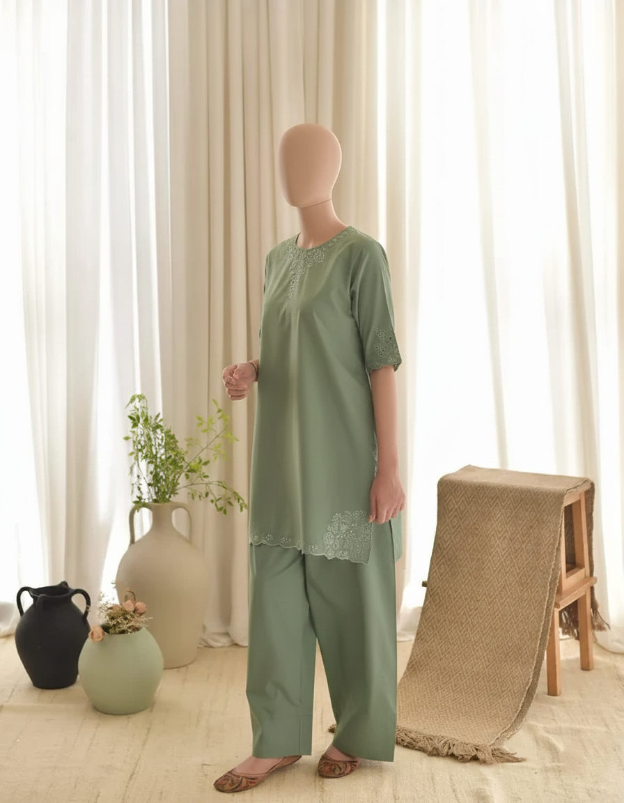 AIRA – Winter Blossom Embroidered Trio
