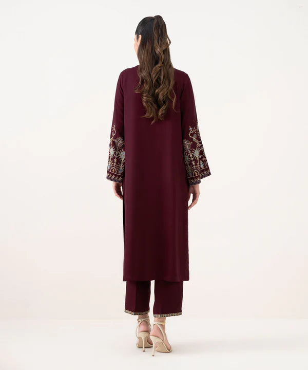 AYEZA 2PC – Elegant Embroidered Signature Suite