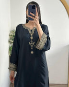 BLACK IRIS – Luxury Arabic Embroidered Suite