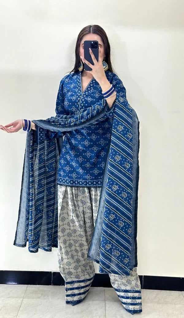 CHUNRI – Digital Silky Farshi Heritage Edition