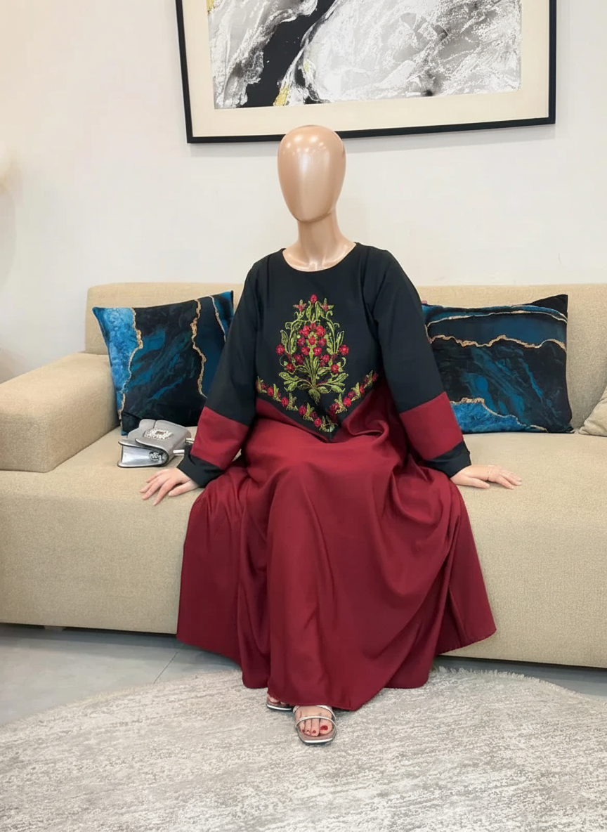 CYRA MAXI – Luxury Digital Silky Print & Graceful Silhouette