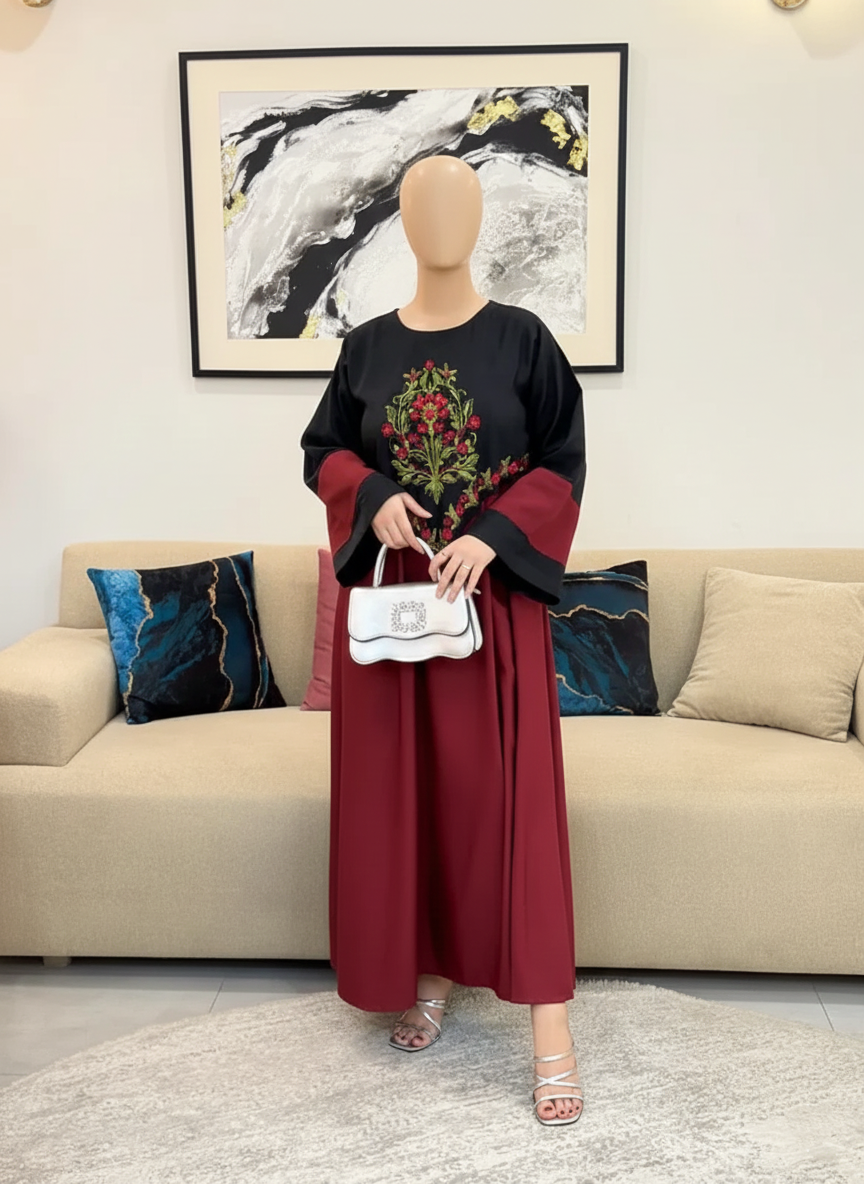 CYRA MAXI – Luxury Digital Silky Print & Graceful Silhouette