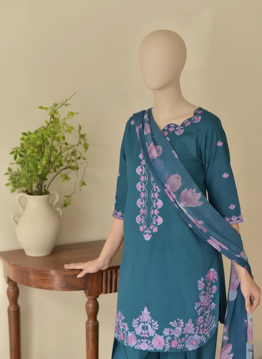 EZMA 3PC – Luxury Mid-Season Embroidered Set with Shaffon Dupatta