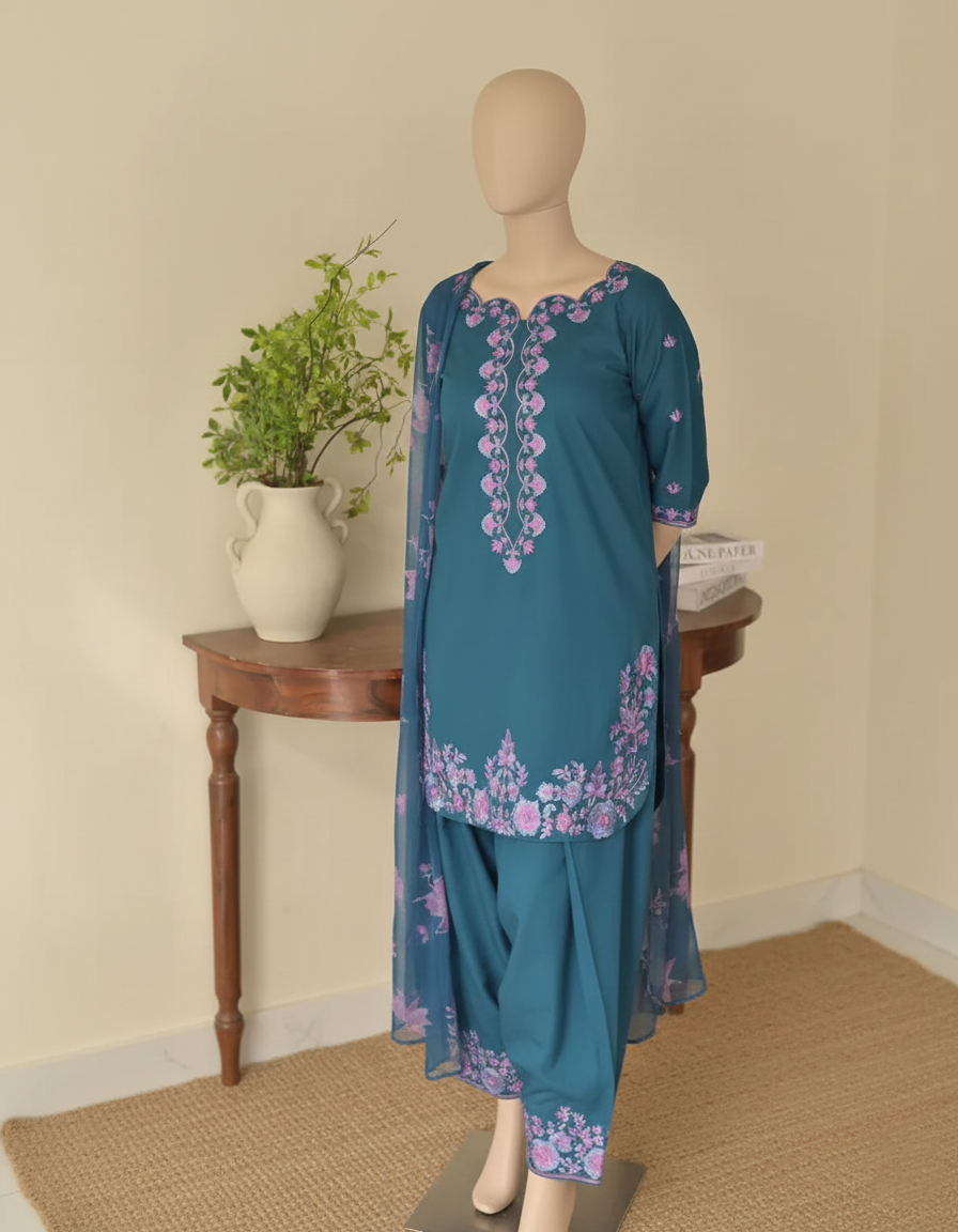 EZMA 3PC – Luxury Mid-Season Embroidered Set with Shaffon Dupatta