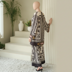 HANIA AMIR – Signature Digital China Grip Co-ord Set