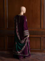HEZLIN – Royal Linen Heritage Heavy Embroidered Trio