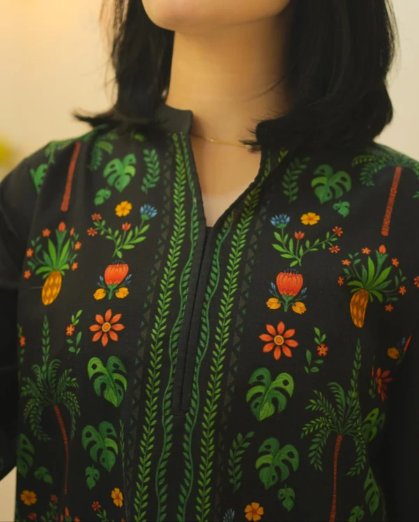 ZOHRA SET – Luxury Digital Khaddar Suite