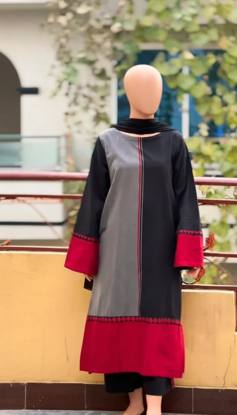 Mairah – Premium Poly Lawn Digital Suite