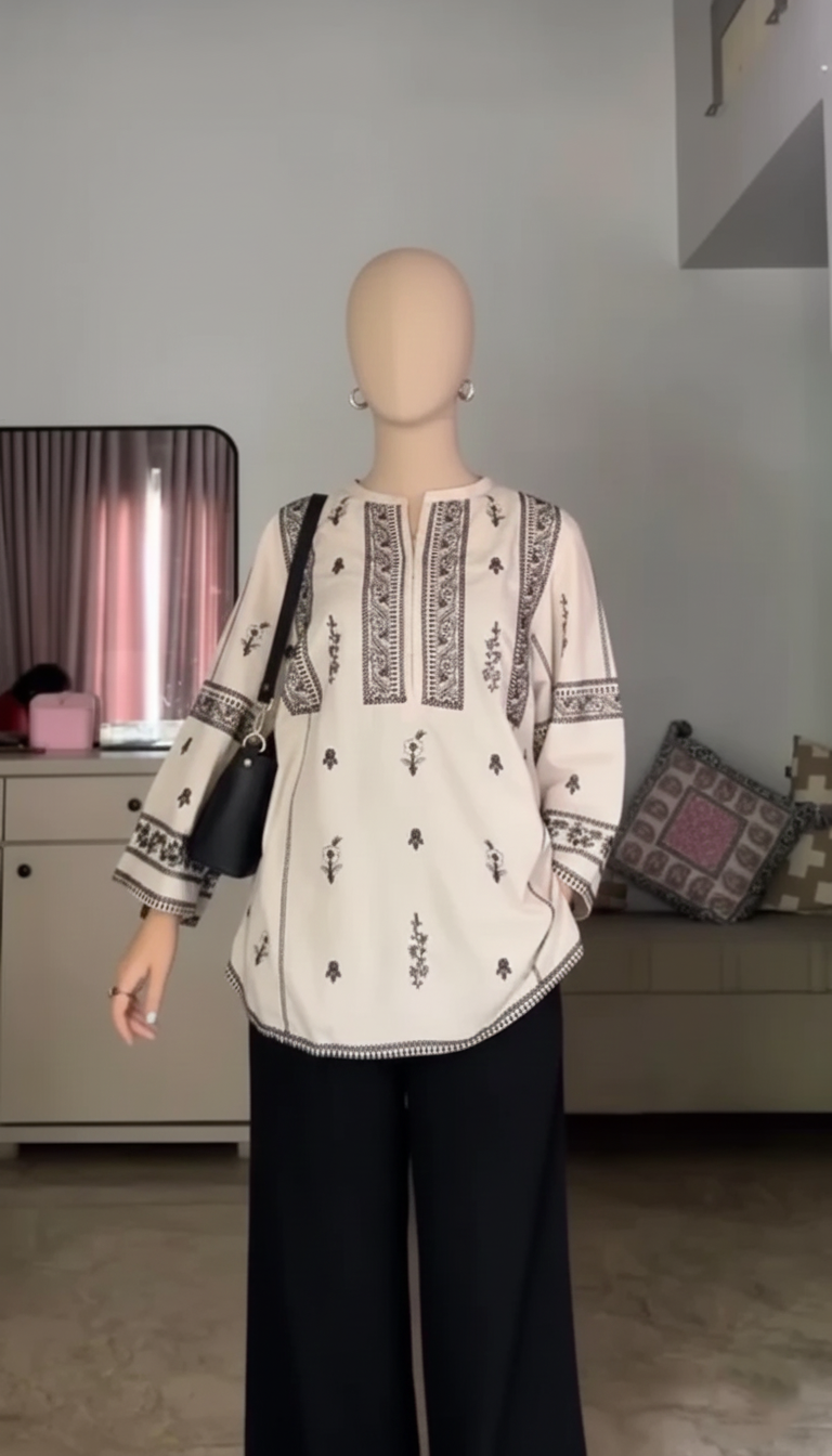 STYKA – Luxury Winter Silky Digital Co-ord Set