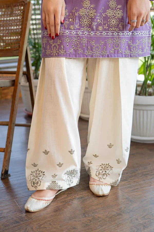 URGE – Luxury Winter Digital Khaddar Embroidered Suite