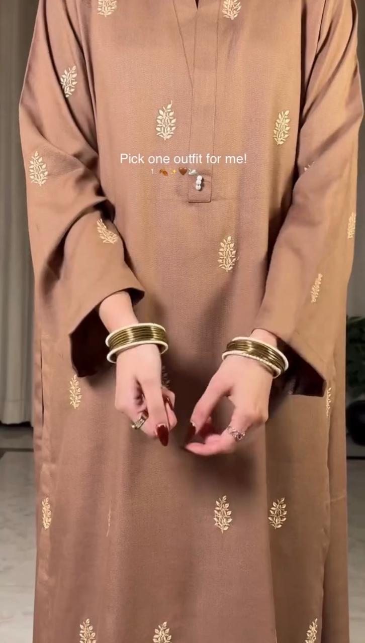 ZERLIN EID LAWN SET Royal Arabic Lawn Embroidered Statement